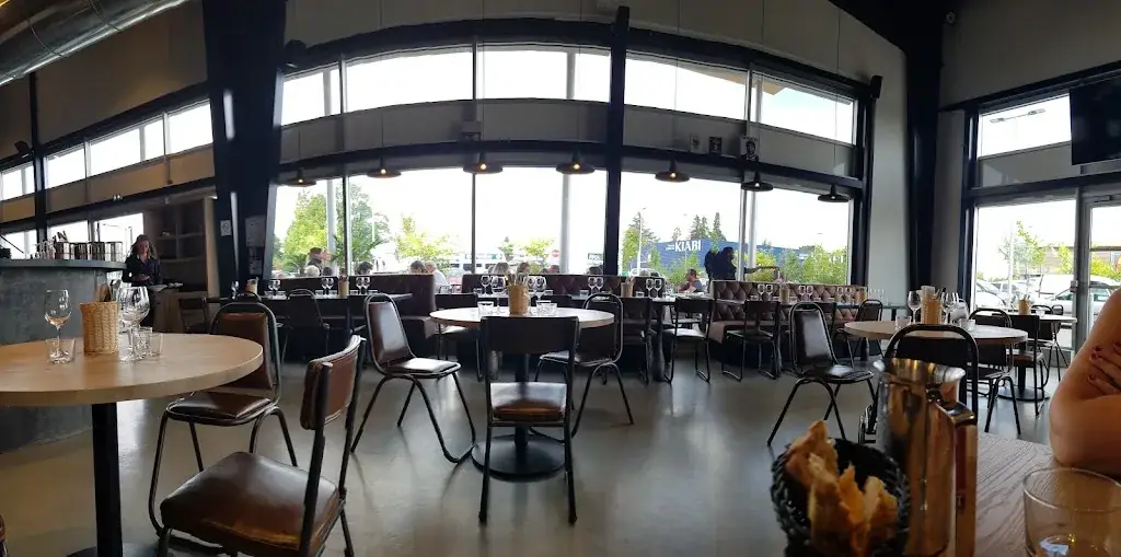 La Cantine de la Section Restaurant in Bizanos