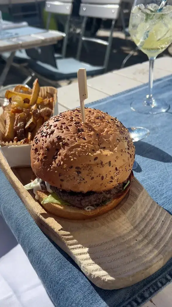 Jasmijn T_La Folie Douce Alpe d'Huez - Bar et Restaurants_Huez_review