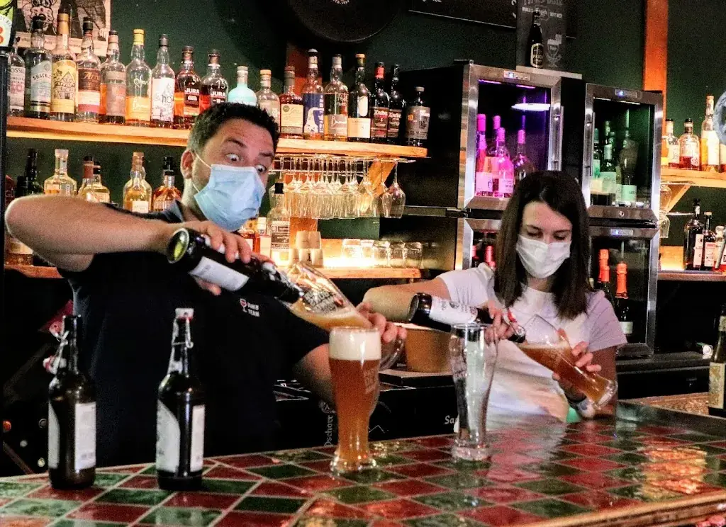 V and B Bizanos_Bizanos_slider_image_3