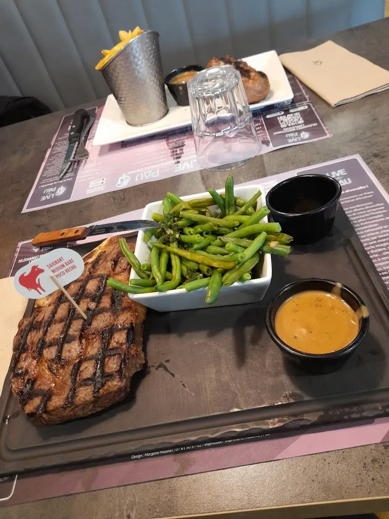 Michèle Mathieu_La brasserie_Pau_recensione