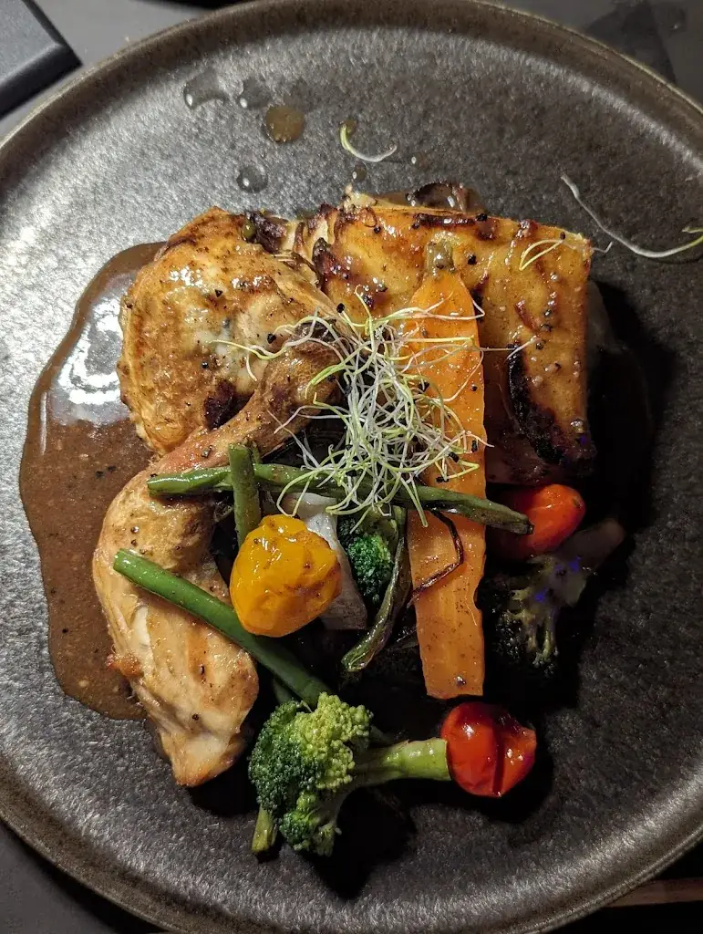 Snizhana Bezhnar_La Tablée Alpe d'Huez_38750_recensione