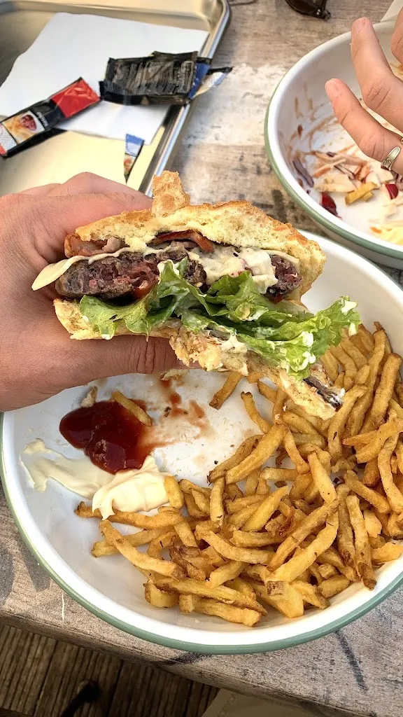 B B_Otto Kitchen_Biscarrosse_review