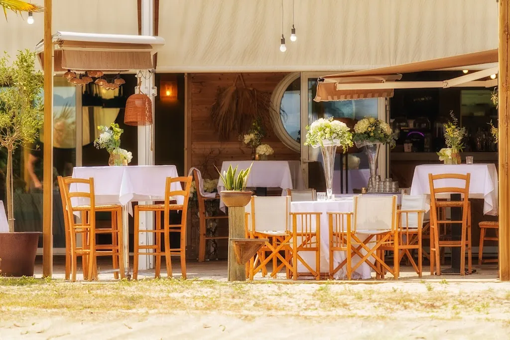 Docks du Lac restaurant in Biscarrosse