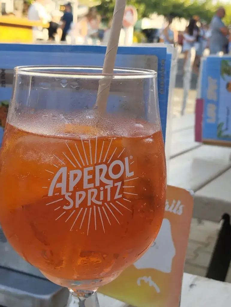 Anissa Ballet_Lou Spot_Biscarrosse_review