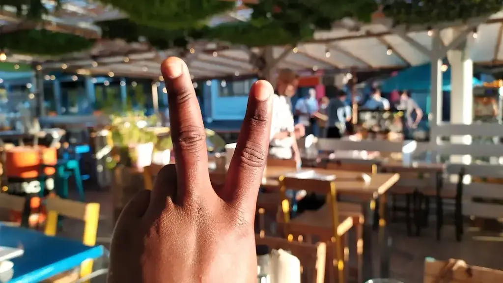 Kyekyeku_BISCA SURF CAFÉ_Biscarrosse_review