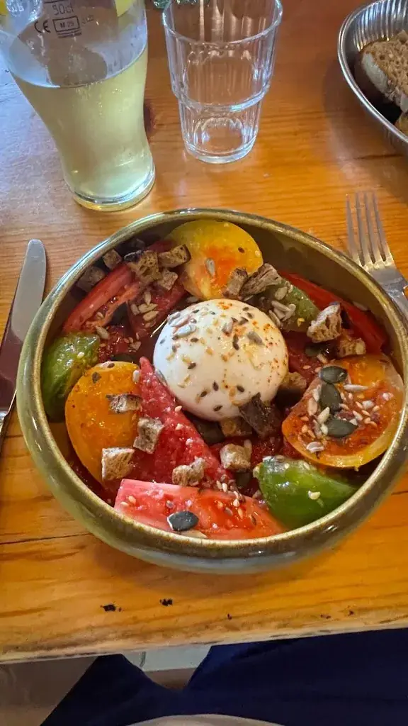 Michael POTTIER_Pickles Apéro Cantine_Biscarrosse_recensione