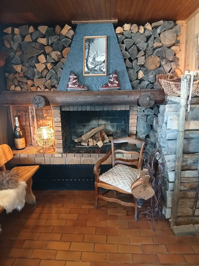 Chris Moseley_La Plage des Neiges_Huez_review