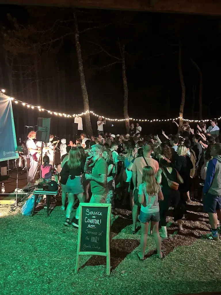 T. Voster_Dream Beach_Biscarrosse_review