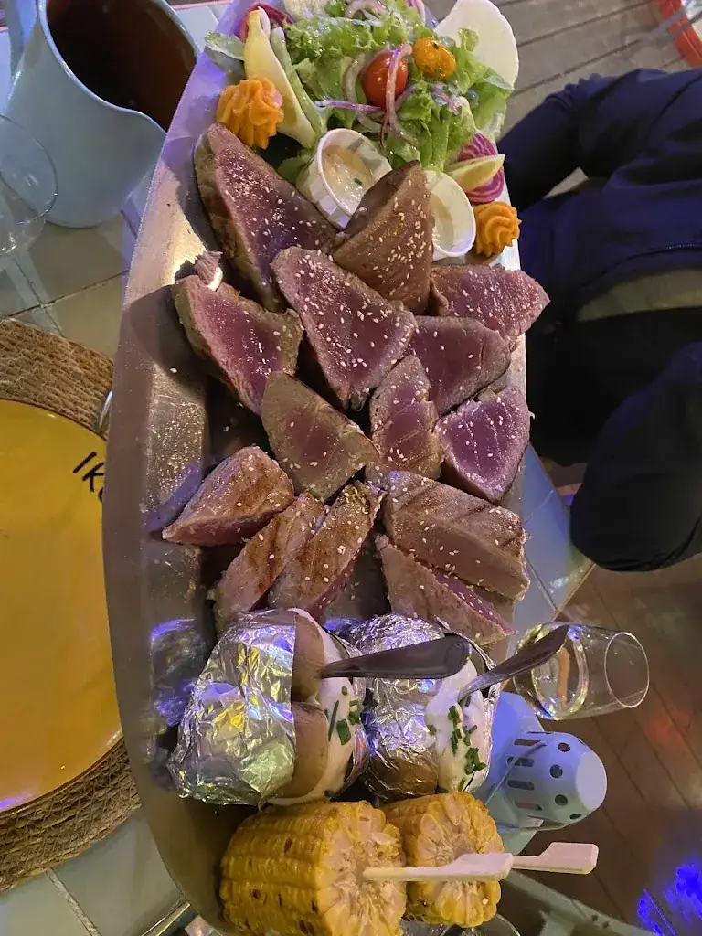 Irina Irina_IKAN Restaurant_Biscarrosse_review