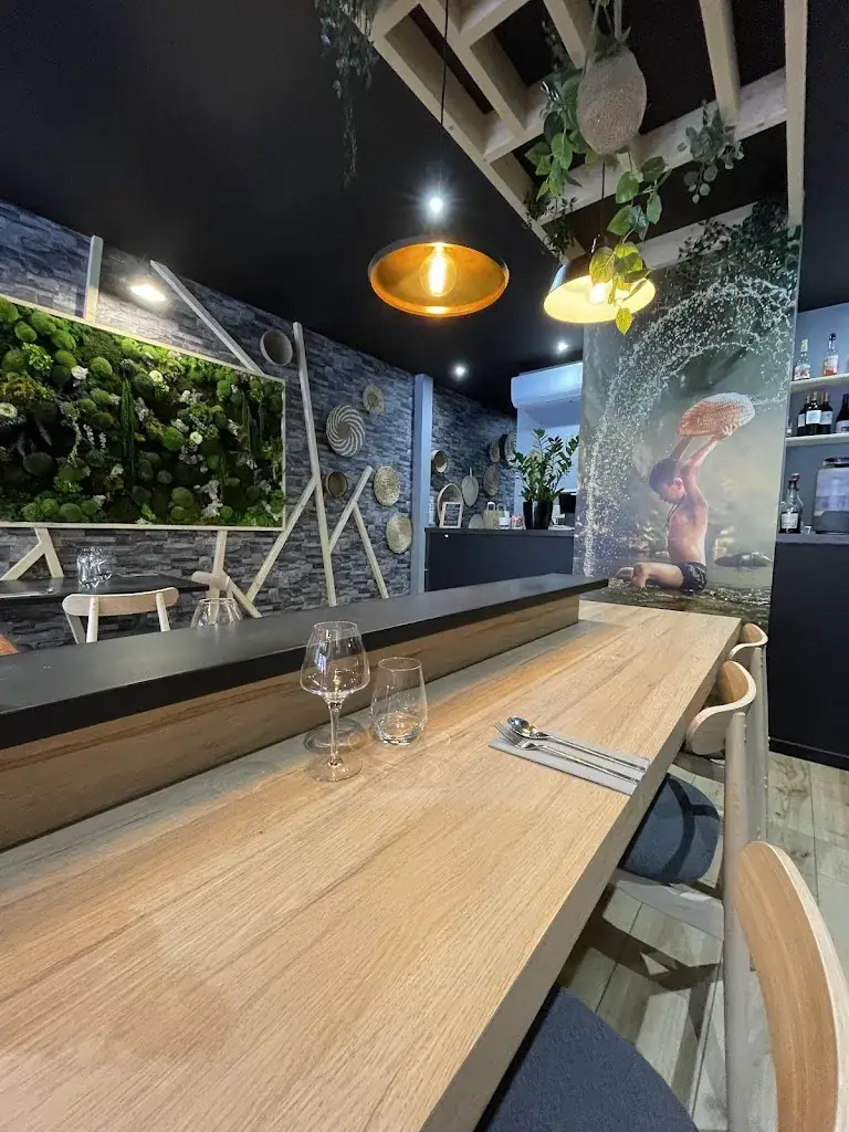 Gaelle Fabre_Sri Siam_Biscarrosse_review