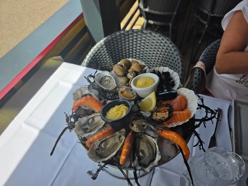 Elisabeth Lacombe_Restaumer_Biscarrosse_recensione