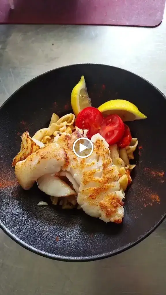 Restaurant L’Helix_Boisseuil_slider_image_2