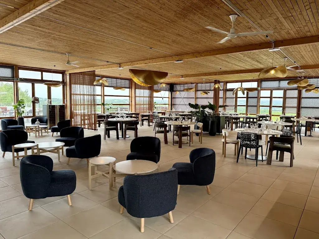 Restaurant Le Lanaud_Saint-Hilaire-Bonneval_slider_image_1