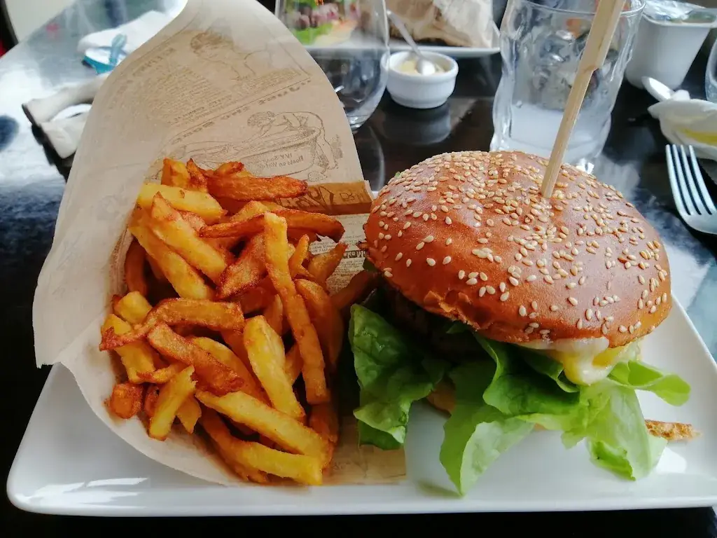 L'Adéquate_Saint-Hilaire-Bonneval_slider_image_3