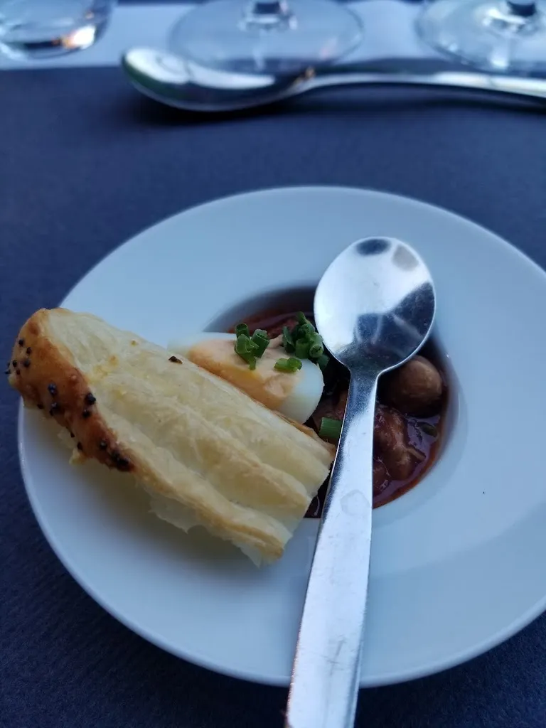 Simon Mortimer_Le Cheverny_Limoges_review