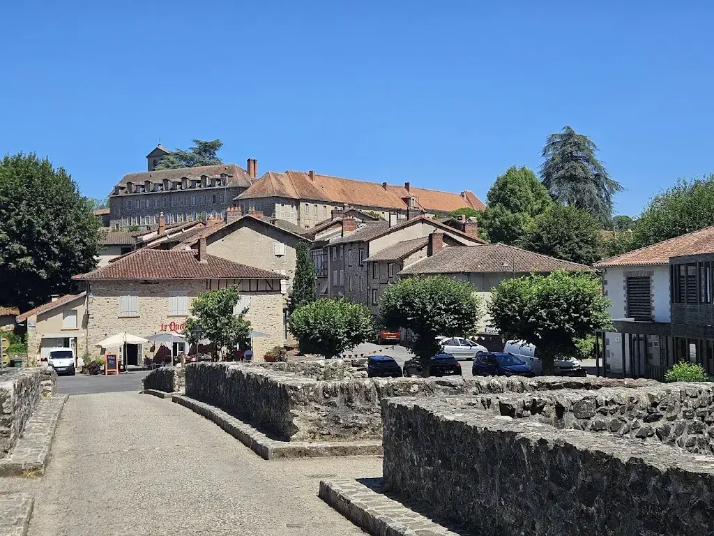 Restaurant Le Quatre_Solignac_slider_image_3