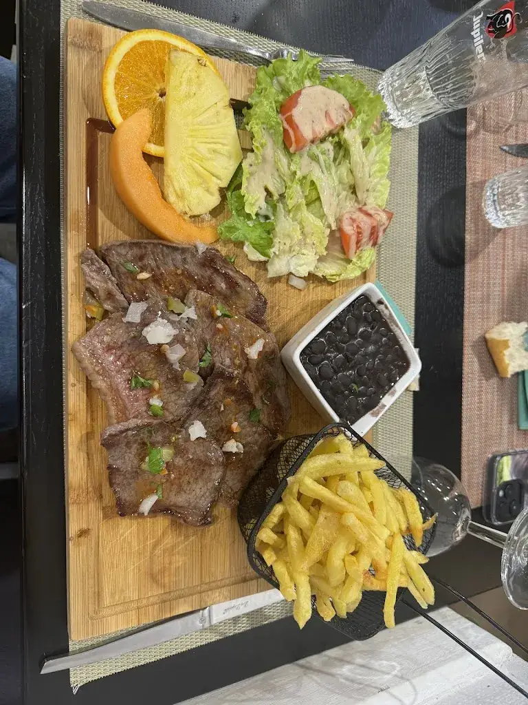 Leonel Fontes_Douro In_Feytiat_review