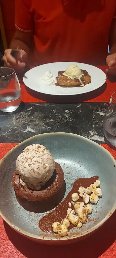 Jelena Serovic_Le Bœuf à la Mode_Limoges_review