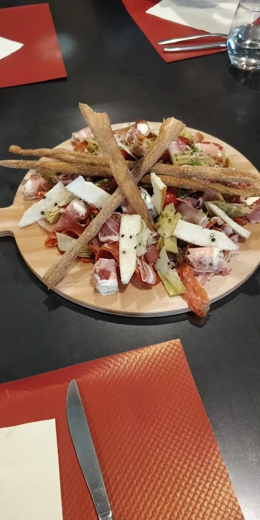 Oleksandra Laurent_L'1 PRES VUE_Huez_recensione