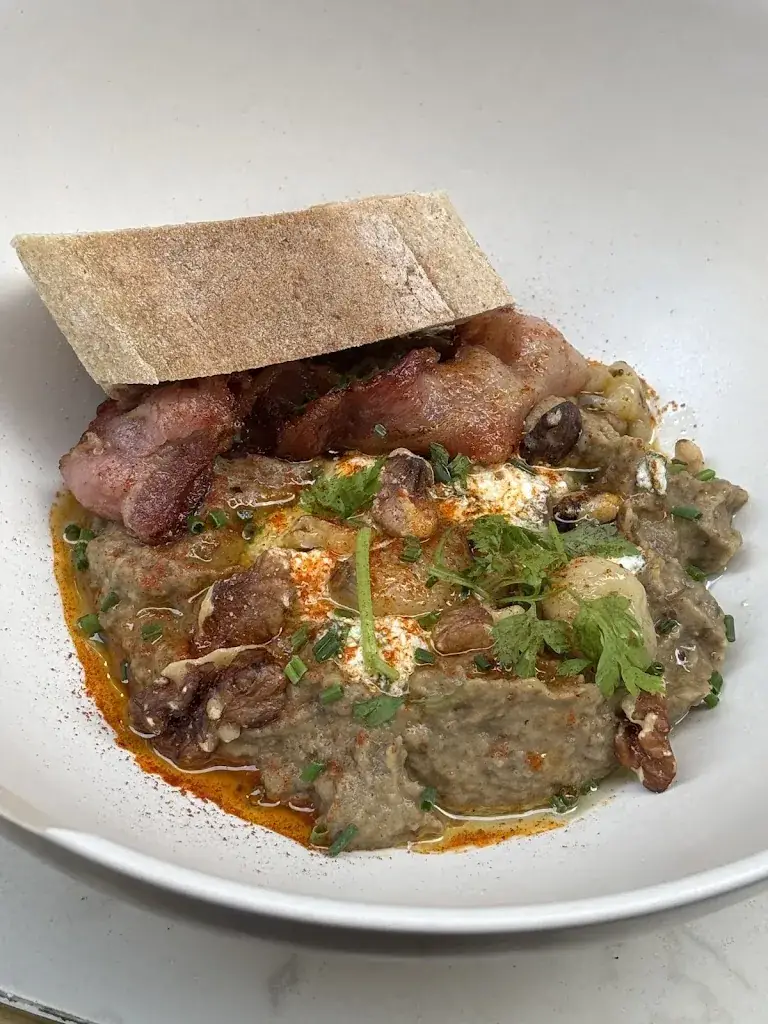 David W_Melodie_Bordeaux_review