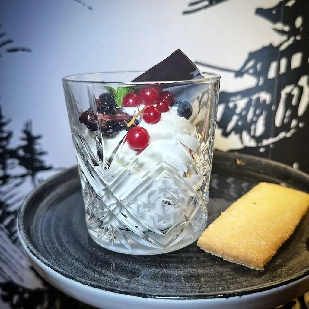 Bistro Les 2 Mules - Alpe d'Huez_Huez_slider_image_2