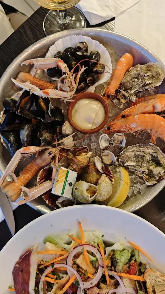 Yuanhao Sun_La Marina_Blaye_review