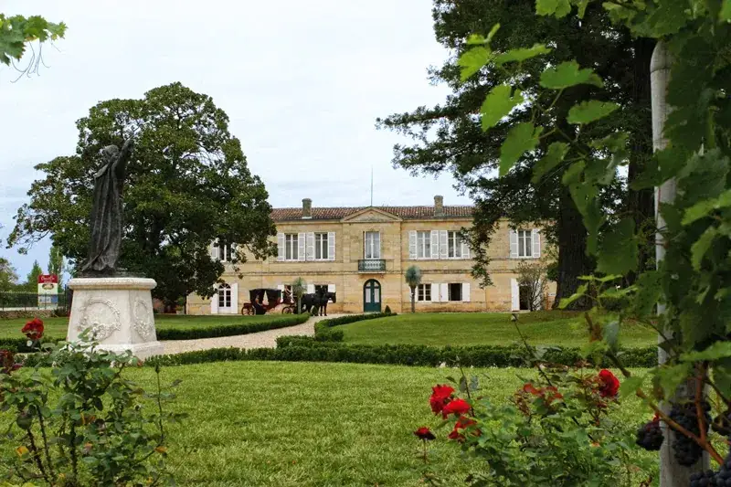 Marquis de Vauban Castle restaurant in Blaye