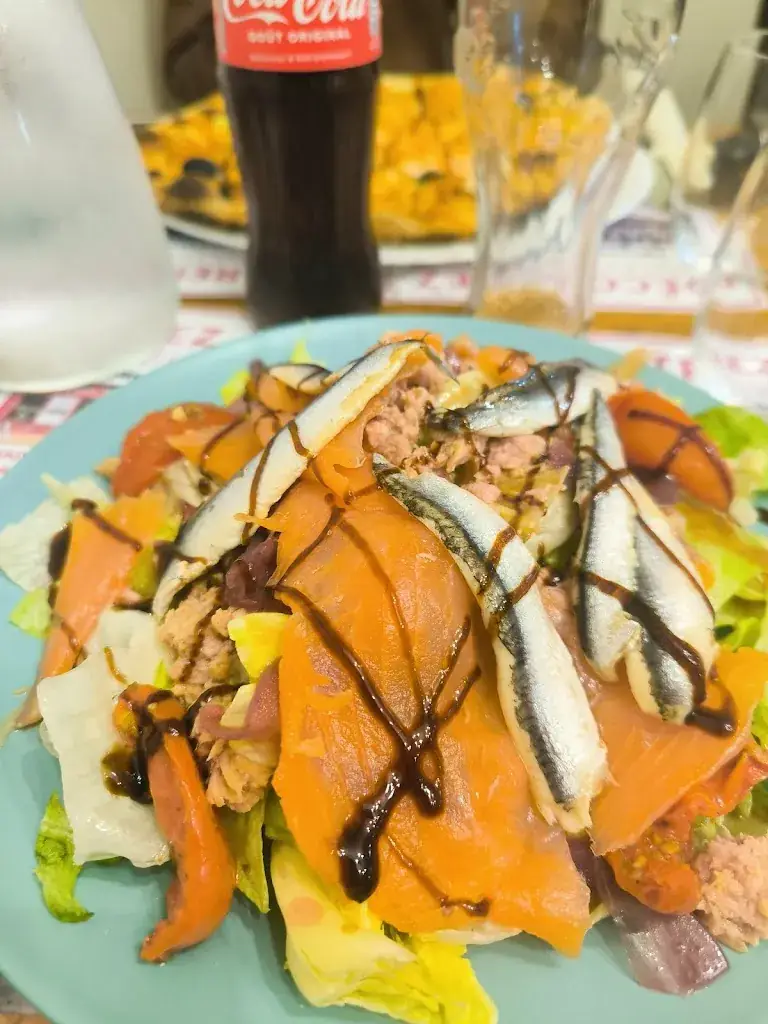 Nisrine Nisrine_Chez john_Blaye_Bewertung