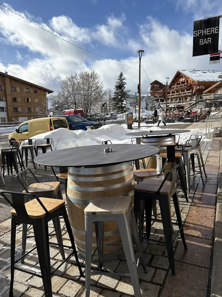 Le 37_Huez_slider_image_1