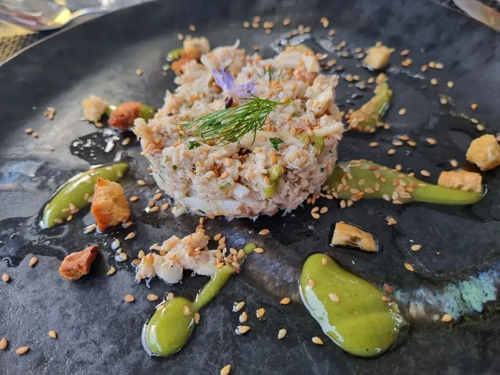 Ian Robinson_Logis Hôtel de France_Blaye_reseña