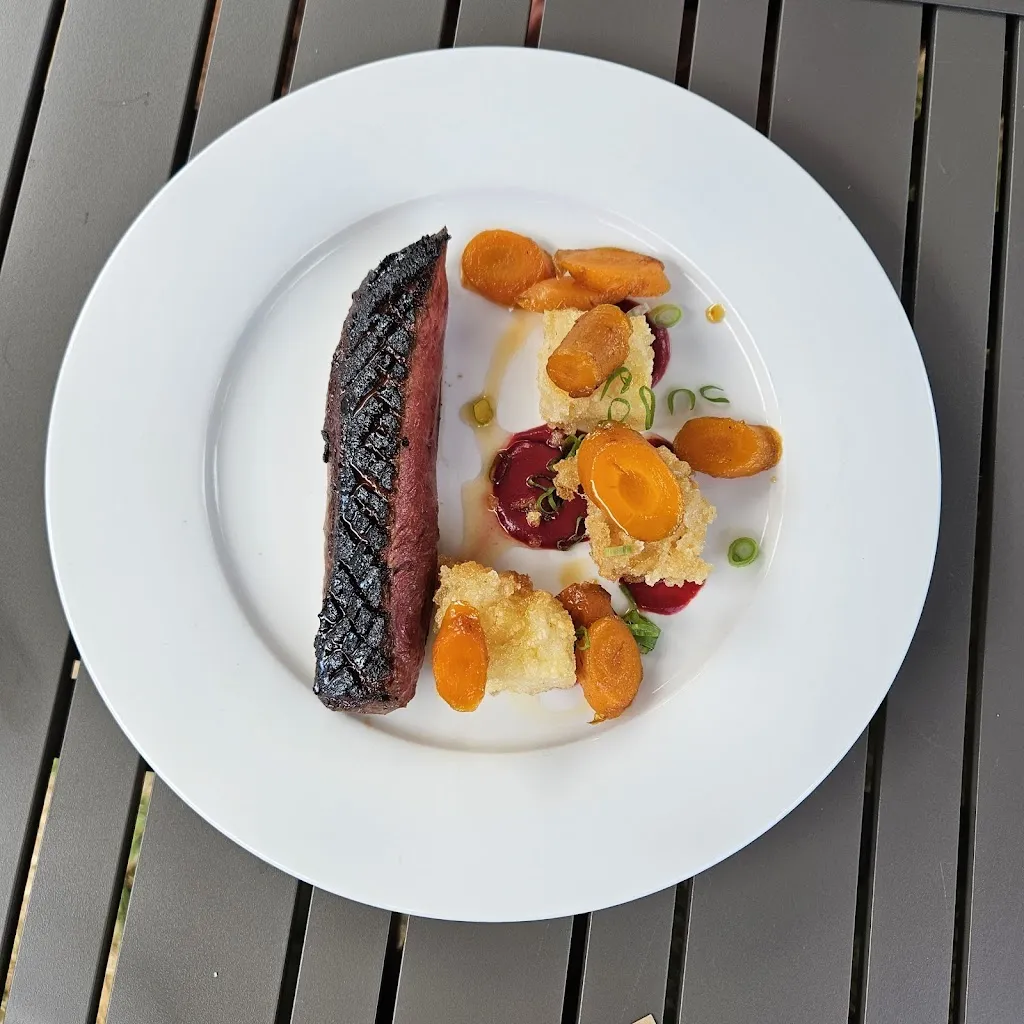 Le Refuge de Patiras_Saint-Androny_slider_image_2