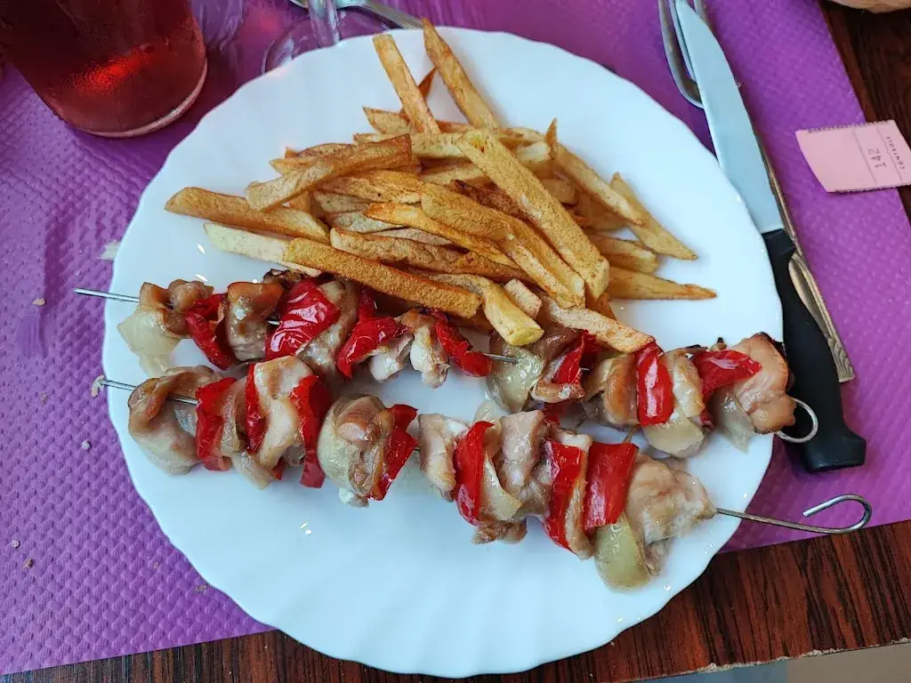 Menu_Le Relais De Roubisque Hôtel Restaurant_Saint-Aubin-de-Blaye_image_8