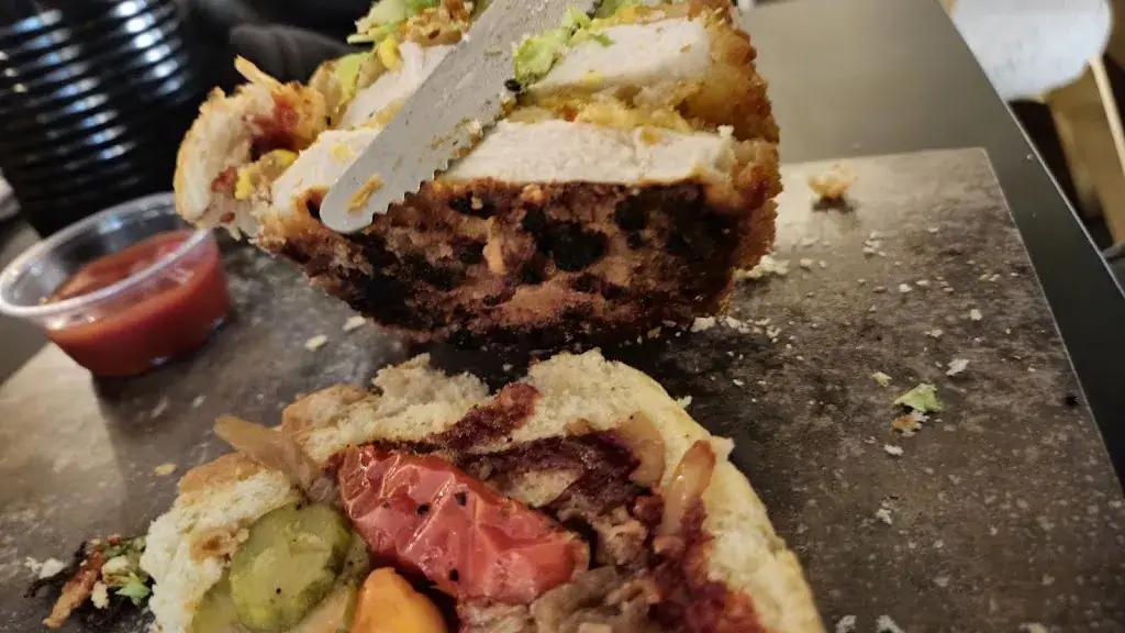 Nikos Stel_Camp De Base Pic Blanc - Alpe d'Huez_Huez_review