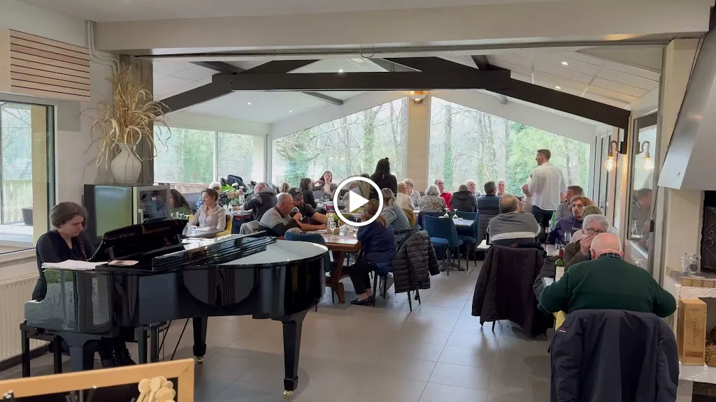 La table du Moulin Blanc_Saint-Christoly-de-Blaye_slider_image_2