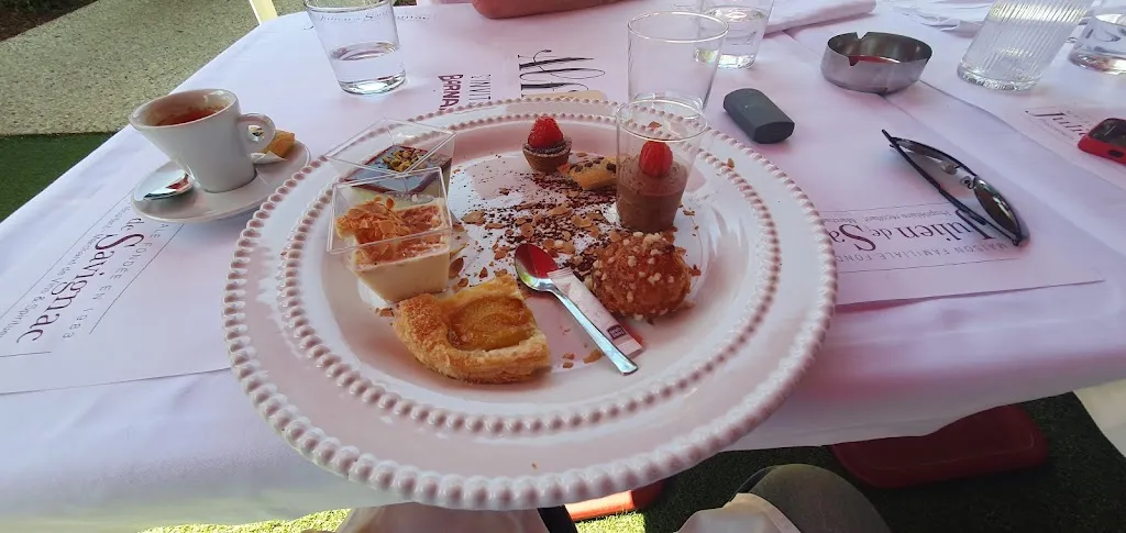 MK Biker_Alfred s'invite à Barnabé_Manoire_Bewertung