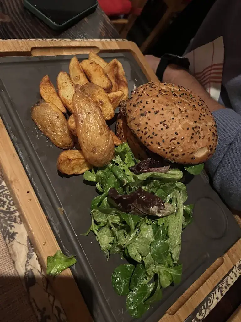 Menu_L'Authentique_Huez_image_2