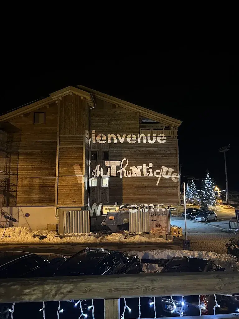 Nicole D._L'Authentique_Huez_review