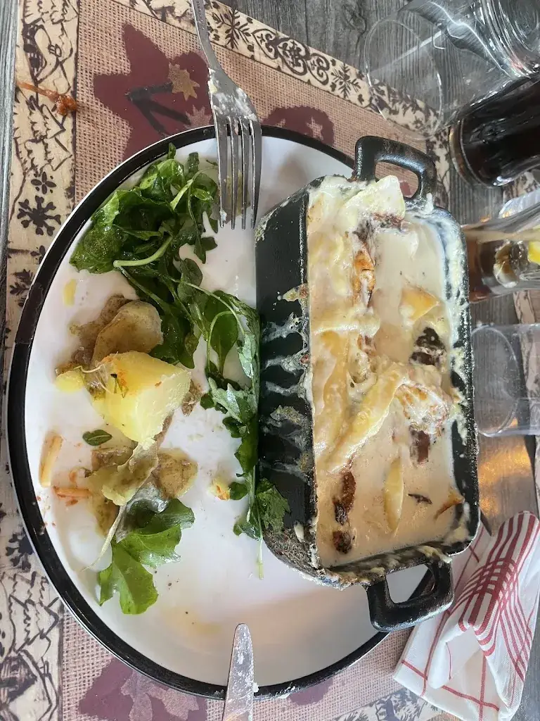 MARINA DI GIORGIO_L'Authentique_Huez_review