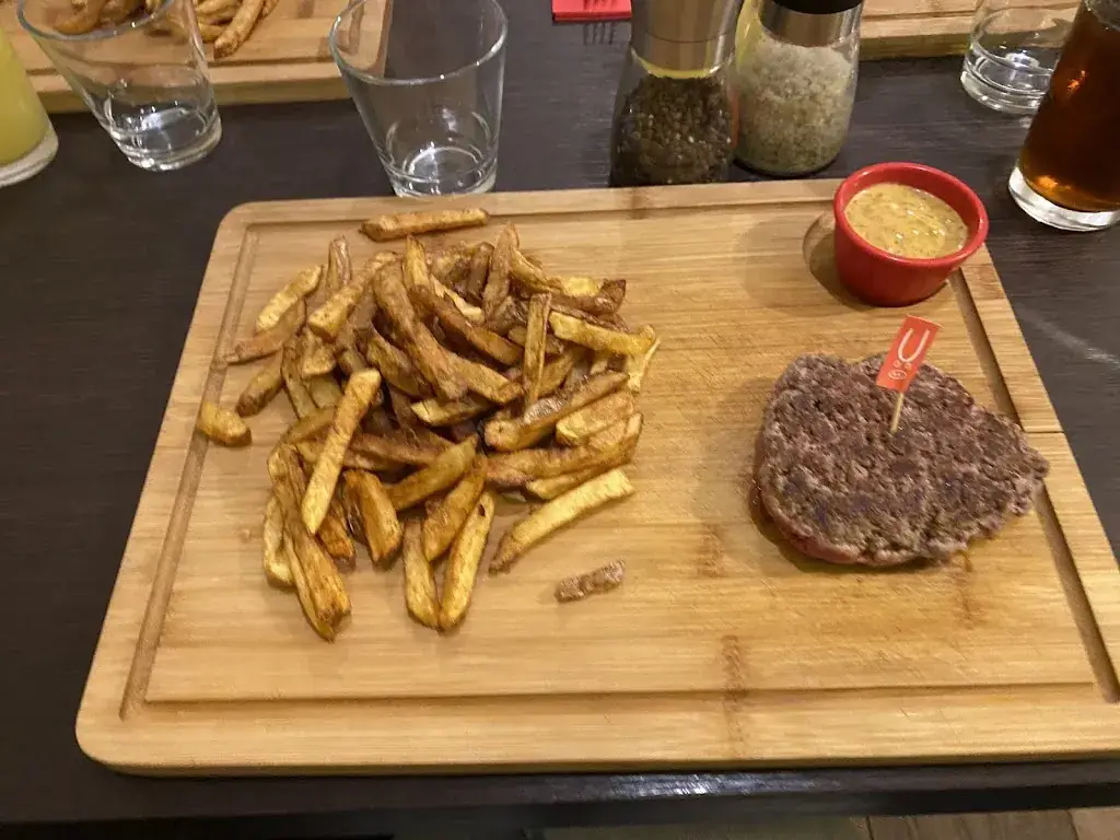 Mya bret_MEUH ! Restaurant Boulazac_Manoire_review