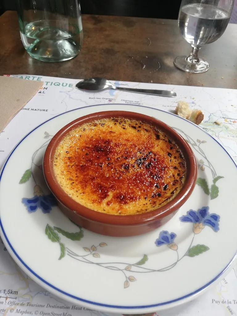 Julien Arnaud_Restaurant les Glycines_Saint-Étienne-de-Chomeil_review