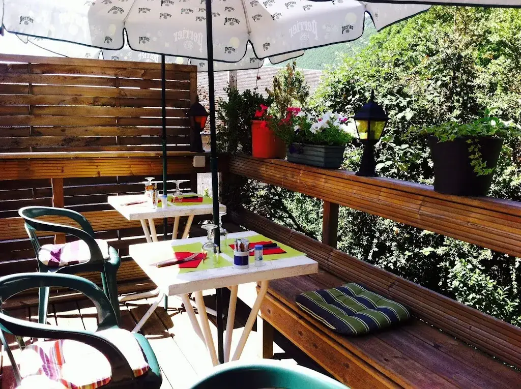 AUX DIABLES AU THYM_Bort-les-Orgues_slider_image_3