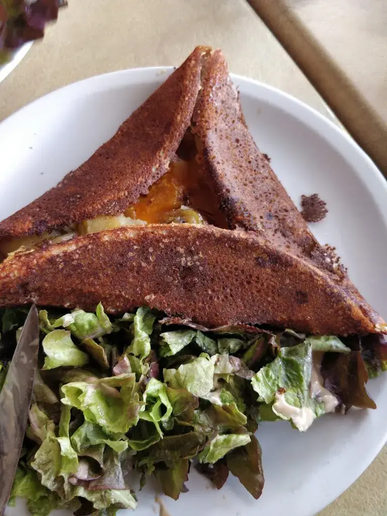 Silvia Sampere_La Creperie Du Mail_Vieux-Boucau-les-Bains_review