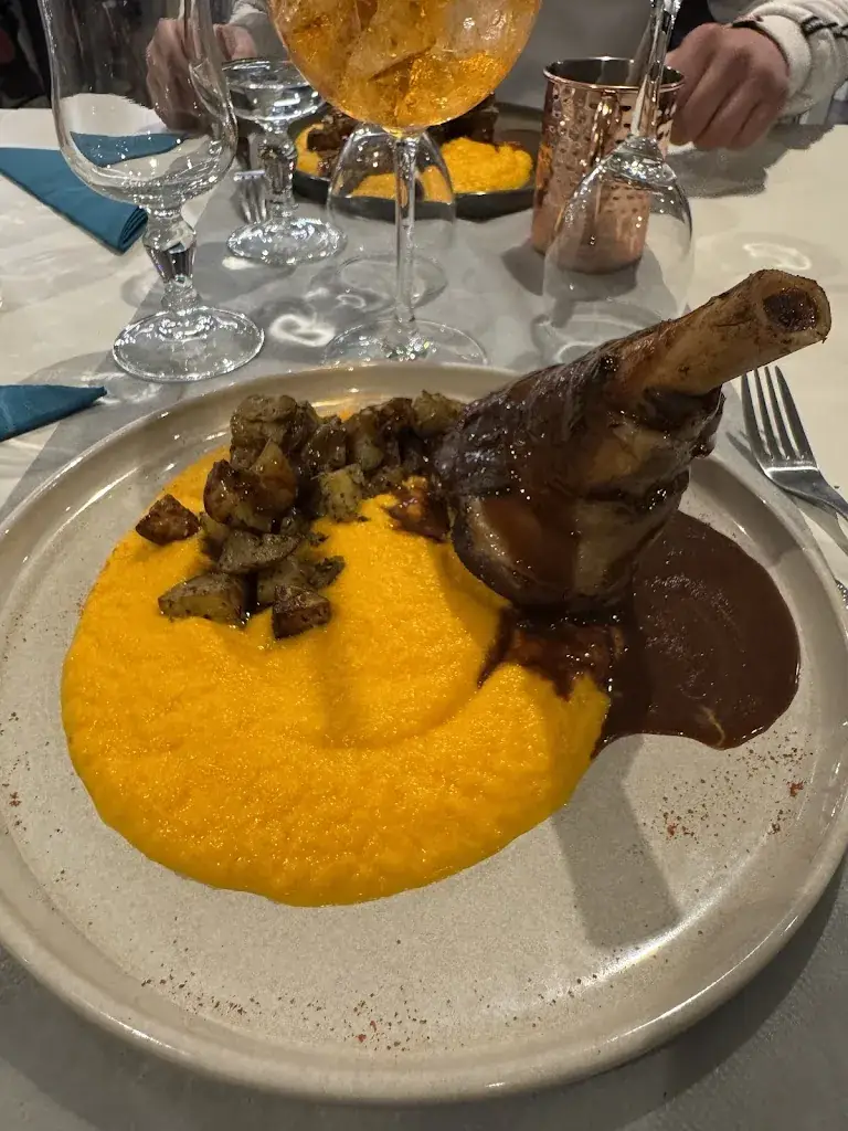 Léa-Marie Zanella_Le Repère Restaurant_Bourgneuf_review