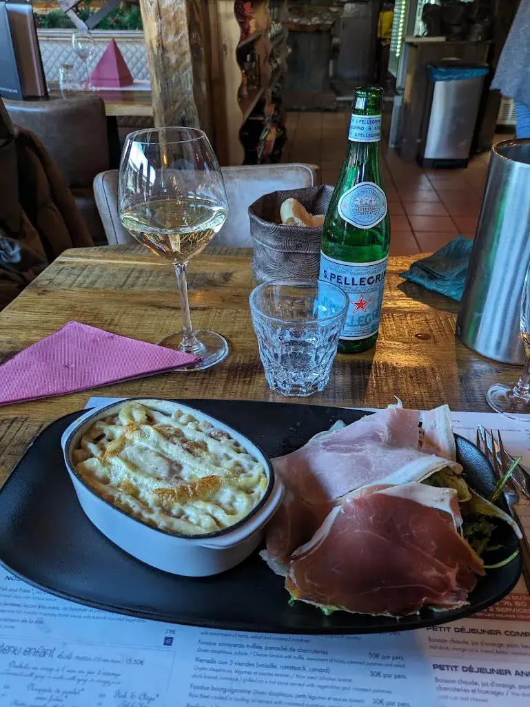 Menu_Restaurant La Pomme de Pin_Huez_image_6