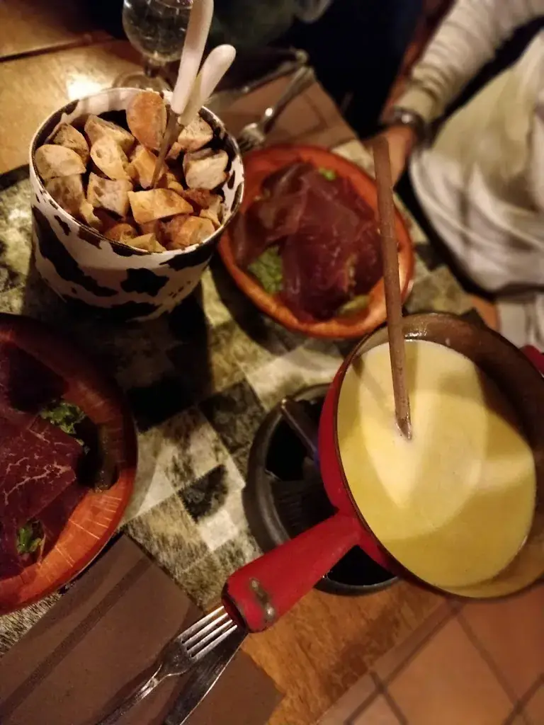 Menu_Restaurant La Pomme de Pin_Huez_image_8