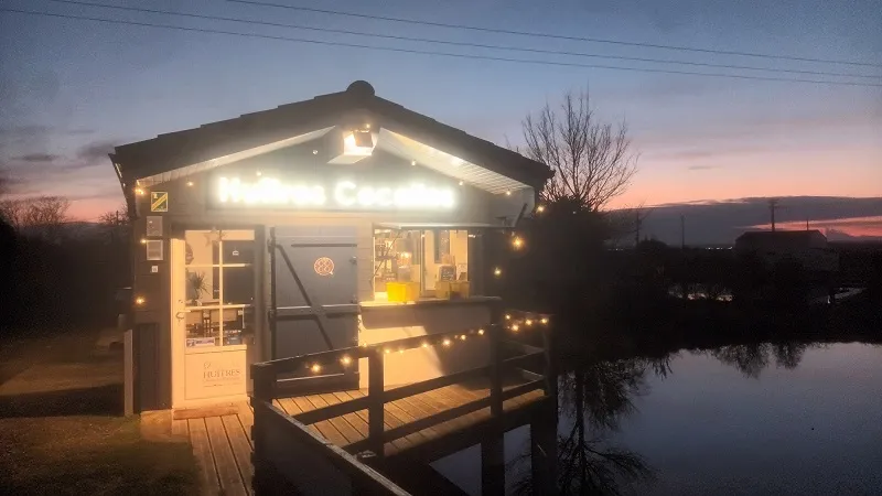 BOUTIQUE & BAR À HUITRES COCOLLOS_Bourcefranc-le-Chapus_slider_image_3