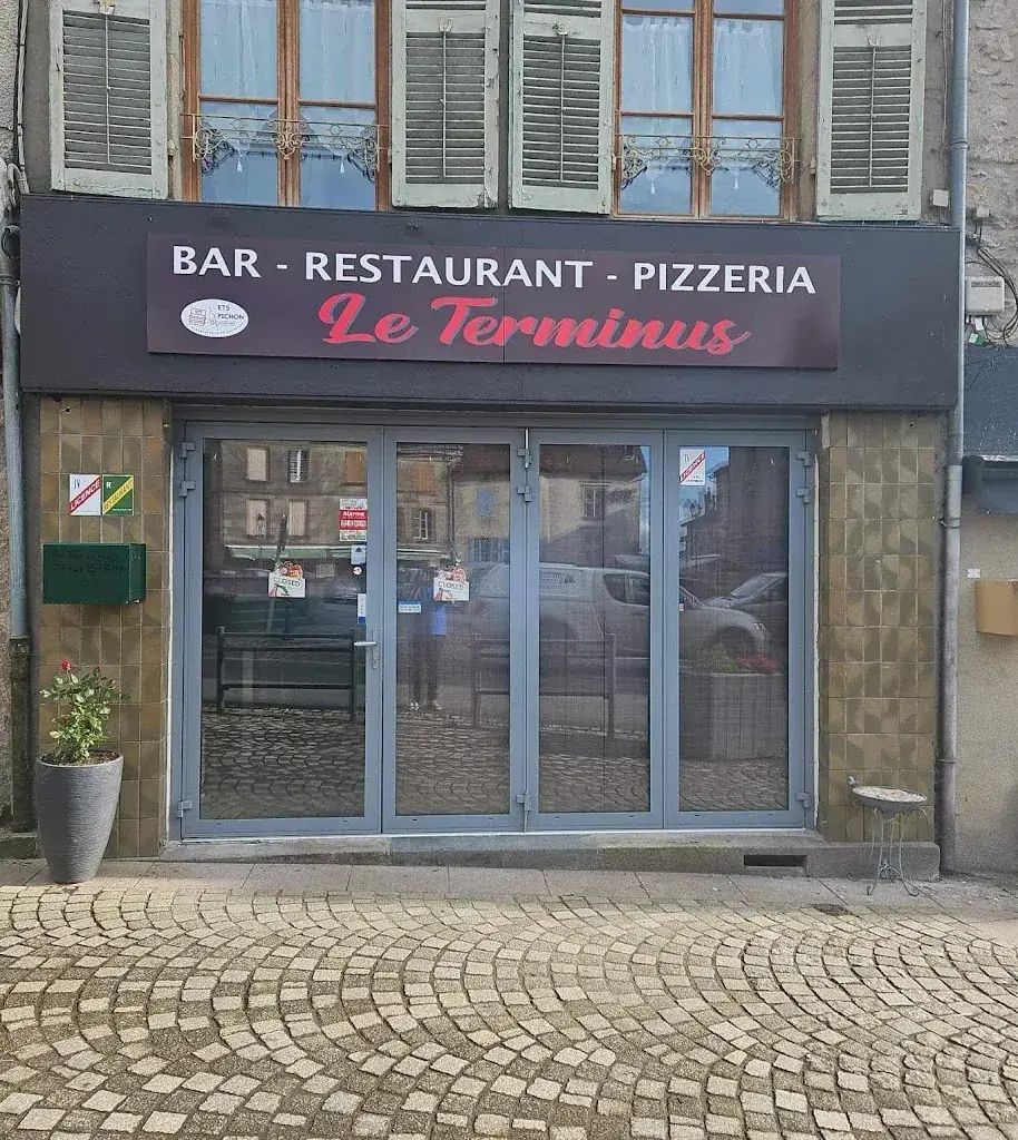 Bar Restaurant Pizzeria LE TERMINUS restaurant in Bourganeuf