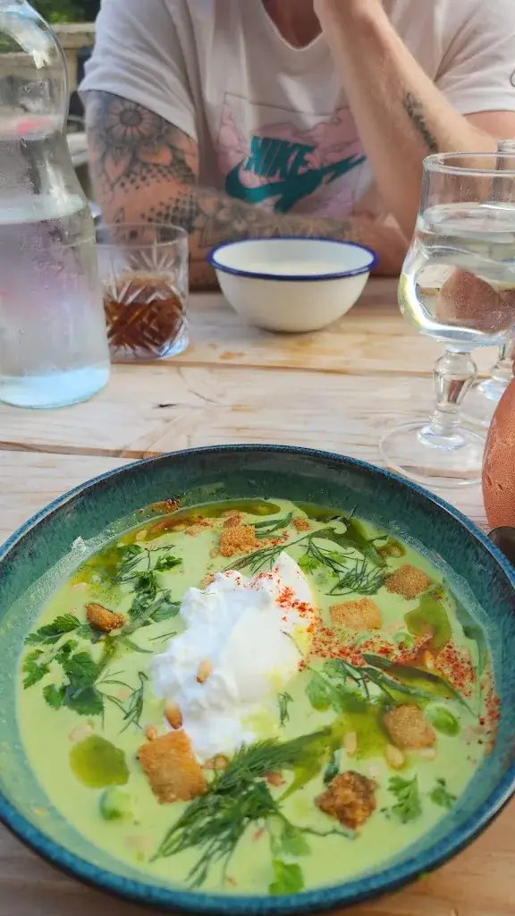 Mylhene Munoz_Auberge De La Feuillade_Faux-la-Montagne_review