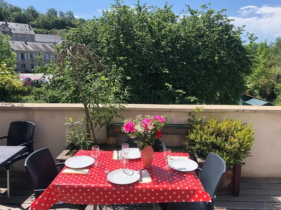 Auberge De La Feuillade_Faux-la-Montagne_slider_image_1