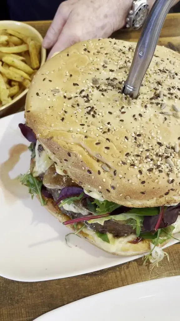 Domaine La Maurette_Motte_slider_image_2